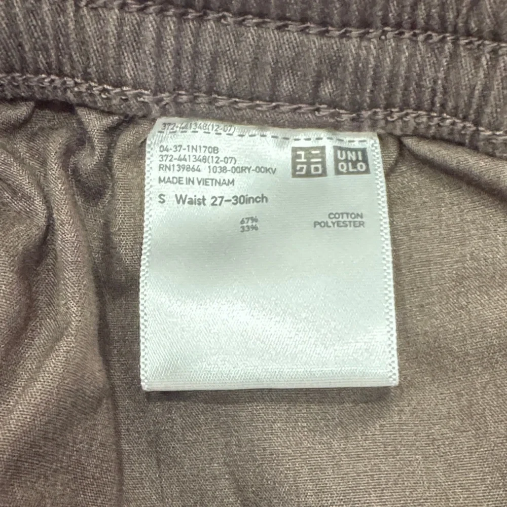 Uniqlo Brown Elastic Waist Shorts